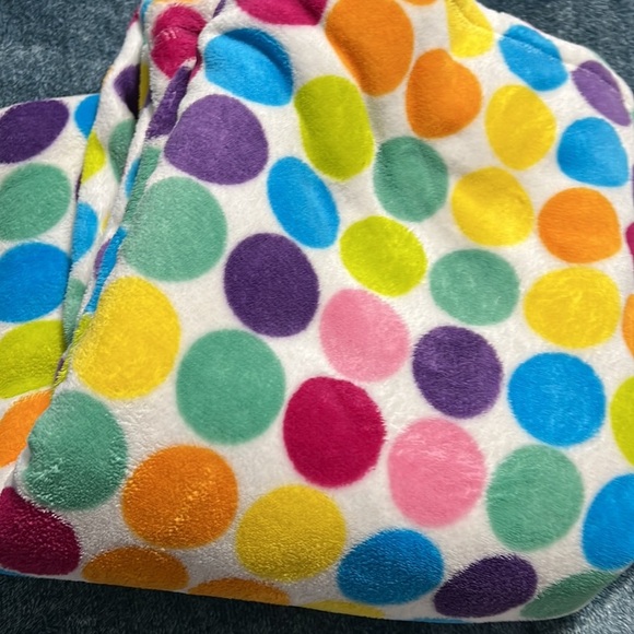 Large Blanket - Picture 4 of 8